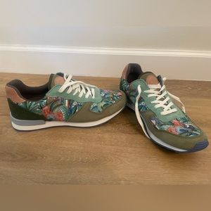 Inkkas Jungle sneaker jogger womens 8 new without box